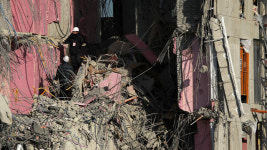 광주 붕괴사고 19일째…29층 통해 소형 굴착기 투입