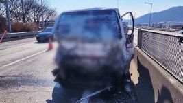 중부고속도로 일죽IC 부근 4중 추돌사고…1명 숨져