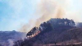 전남 구례 산불 ‘산불 1단계’ 발령…진화 헬기 철수