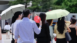 행안부, 폭염 위기경보 ‘주의’→‘경계’로 격상