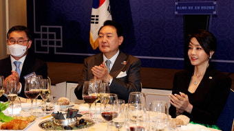 “지인에 보석 빌려” 대통령실 해명에…민주당 “그 자체로 문제”