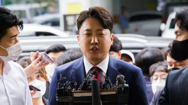 이준석 “대통령 출국하면 꼭 일 벌여…대단한 무리수 나올 것”