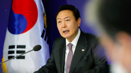 윤 대통령 “수출 증진 위한 ‘팀 코리아’ 마음으로 단결해야”