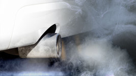 푸른색 배출가스…내 차에 도대체 무슨 일이?