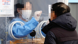 신규 확진 5만 8,862명…위중증 환자 석 달 만에 500명대