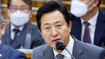 오세훈, 이태원참사 분향소 찾아 희생자 유족 면담