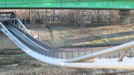 주저앉은 도림보도육교, ‘위험 우려’ 지적에도 안전점검 ‘A’ 등급