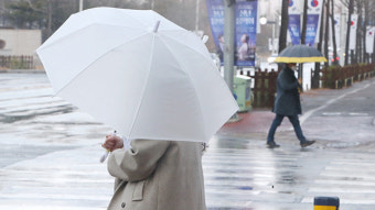 전국에 비…제주·남해안 강한 비 주의