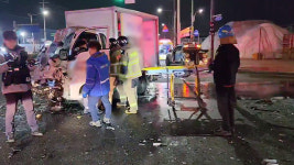 인천서 트레일러·택배차 충돌…1명 병원 이송