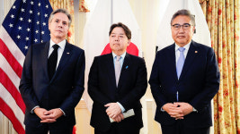 한미일 외교장관 북한 ICBM 발사에 “제재집행 강화해야”