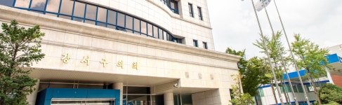 “의원님 계십니까?” “현재 병역 의무 중입니다”