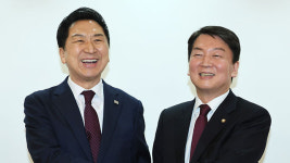 與 김기현-안철수 전대 후 첫 회동…“하나로 화합해 내년 총선 승리”