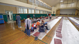 전북 익산 산북천 제방 붕괴 우려…용안면 10개 마을 600여 명 대피 중