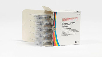 미 FDA, 임신부에 RSV 백신 사용 첫 승인 “임신 32∼36주 대상”