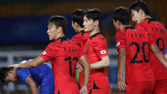 AG 황선홍호, 태국 4대 0 대파…16강 진출 확정