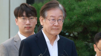 이재명 대표, 국회에서 채 상병 특검법 패스트트랙 표결 참여