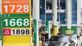 주유소 기름값 5주째 하락…“다음 주도 하락세 이어질 듯”