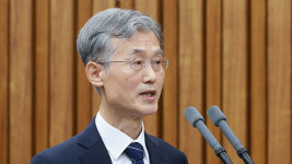 조희대 “재판 지연 문제 해소해야…공정한 재판 달성하겠다”