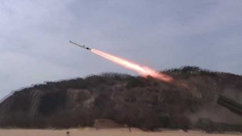 합참 “북, 기존 순항미사일 성능 개량 발사…최종 지점 소실”
