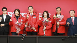 국민의힘, 신동욱 등 인재 환영식…한동훈 “멋진 분들 와 이길 것”