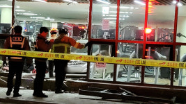 용인 기흥구 헬스장으로 승용차 돌진…1명 경상 이송