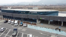 로봇이 끓여주는 우동…휴게소 ‘로봇 요리사’ 등장