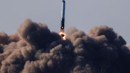 북 “어제 신형 지상 대 해상 미사일 발사”…김정은, 발사 현지지도