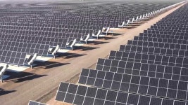 땅 파면 기름 나오는데 태양광은 왜?…중동은 ‘에너지 전환’ 중