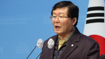 민주 탈당 설훈, 일단 무소속 출마…“모두 민주연합으로 뭉칠 것”