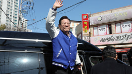 [총선] ‘공천 승계 불발’에 이재명 “차점자 당선 억지”…박용진 “원칙 없는 결정”