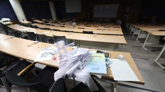 교육부 “의대 정원 배정심사위 구성 비공개…공정성 해할 수 있어”