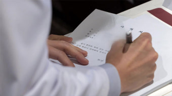 “동료 교수·전공의 사직 강요, ‘직장 내 괴롭힘’ 여부 따질 것”