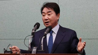 새로운미래, 비대위 체제로 전환…이석현 비대위원장 지명