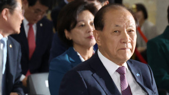 황우여, ‘윤석열 대통령 탈당설’에 “대통령 만나면 꿈도 꾸지 마시라 할 것”