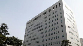 고교 동창 ‘가스라이팅’ 갈취·폭행 20대…징역 5년 선고에 검찰 항소