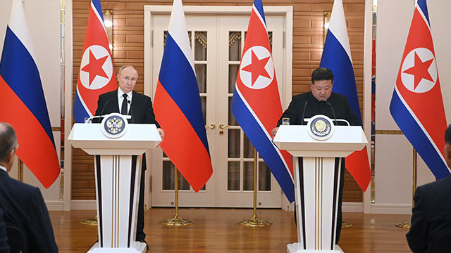 김정은, 푸틴에 전쟁 돕겠다는 메시지 전달하며 군사 협력 강화 의지 표명