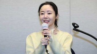 민희진 어도어 대표 경찰 출석…“업무상 배임 말 안돼”