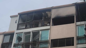 경남 밀양 6층 아파트 화재…1명 사망·10명 대피