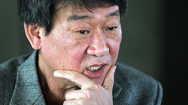 김민기 선생님을 추모하는 고현정 씨의 따뜻한 마음, 진심 어린 애도와 존경이 공감을 이끌어냅니다.