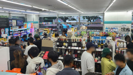 불꽃축제 인파에 여의도 등 인근 편의점 매출 8.7배↑