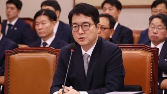 검찰총장 “중앙지검장 탄핵, 국민에 피해…심사숙고해달라”