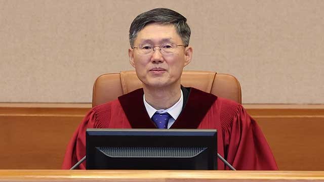 한국 헌재소장 문형배, 윤석열 비상계엄 선포에 헌재, 비상 상황 민첩 대응