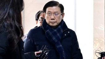 경찰, 박종준 전 경호처장 내란 혐의도 조사…휴대전화 포렌식 중