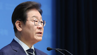 이재명 “김경수, 김동연 함께 경쟁할 수 있어 영광…혁신당, 야권 연대 용단 감사”