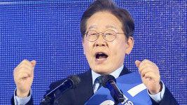 이재명, 부활절 맞아 “희생으로 민생 회복”…김동연 “화합 가득하길”