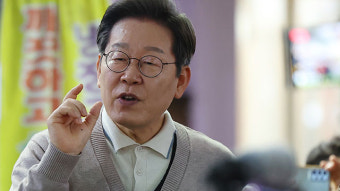 이재명 “한일 협력 경제·안보 모두 중요…과거사 문제는 반드시 해결해야”