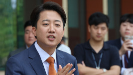 민주당 “이준석 청년 정치, 특혜 정치였나”…이준석 “도울 일 없어, 헛소리”