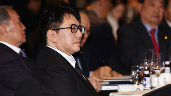 하이브 상장 당시 주주 속인 혐의…방시혁 의장 검찰 수사 수순
