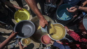 “밀가루 한 포대가 48만 원” 굶주리는 가자지구…이스라엘·이란 충돌에 뒷전 우려