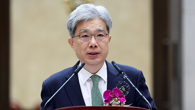 이재명 대통령, 헌재소 정상화 완료…9인 체제 임명 완료